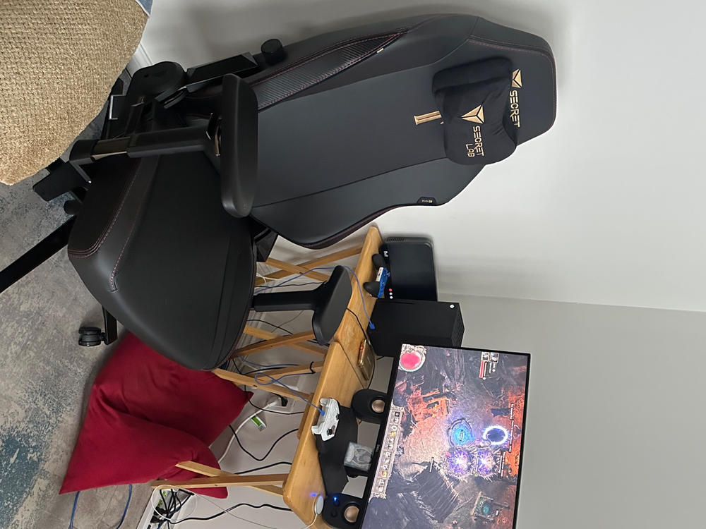 Secretlab TITAN Evo - XL - NEO Hybrid Leatherette (0108) - Customer Photo From Pierre-Luc Noel