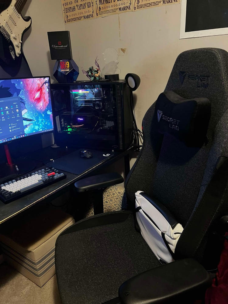 Secretlab TITAN Evo - Regular - SoftWeave® Plus Fabric (0107) - Customer Photo From Alodia Mae M Loveria