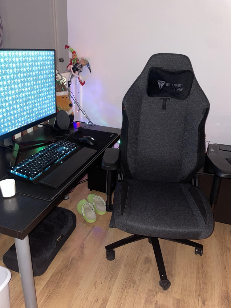 Secretlab TITAN Evo - Regular - SoftWeave™ Plus Fabric (0107) - Customer Photo From Simon Tremblay