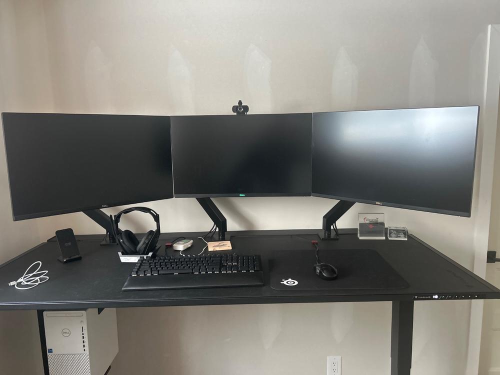 Secretlab Magnus Pro XL 1.7m Motorised Leg Columns (Type-B) - Box 2 - Customer Photo From Rene-Pierre Fournier