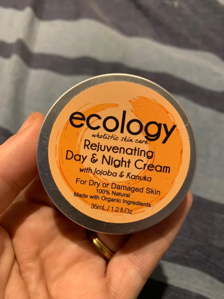 Rejuvenating Day and Night Cream with Jojoba and Kanuka - 24g (35mL) - $25 - Customer Photo From Meredith Orth