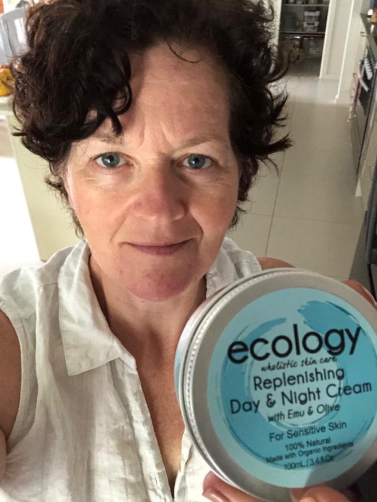 Replenishing Day and Night Cream with Emu and Olive - 100mL $45 - Customer Photo From Beverly Freeth