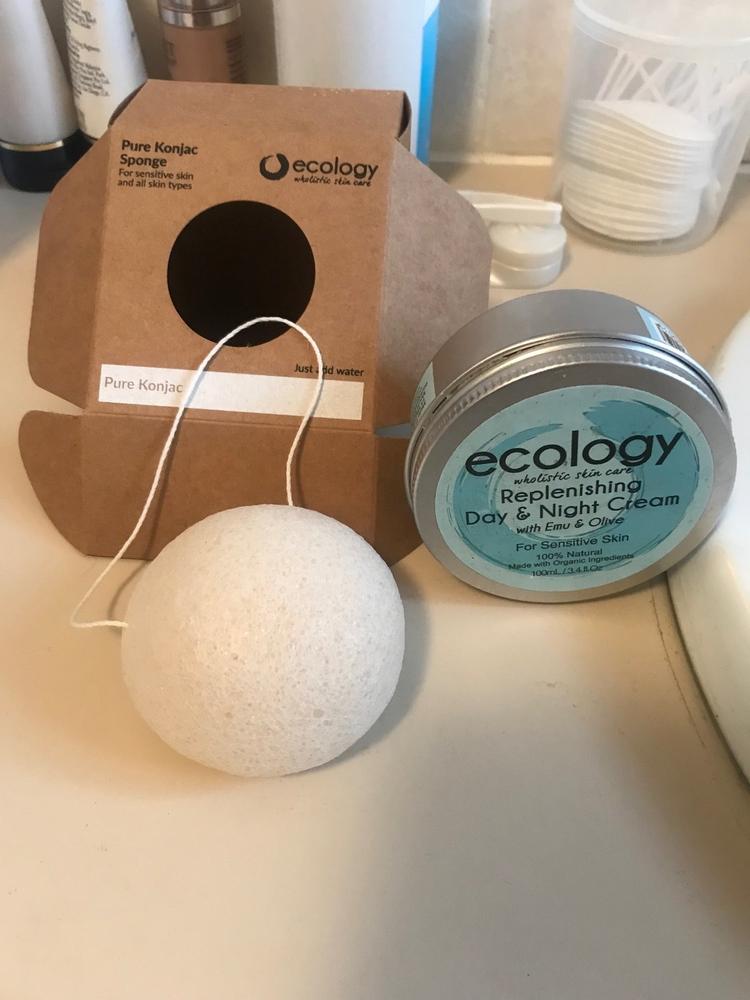 Facial Konjac Sponge - Pure - Customer Photo From Sally H.