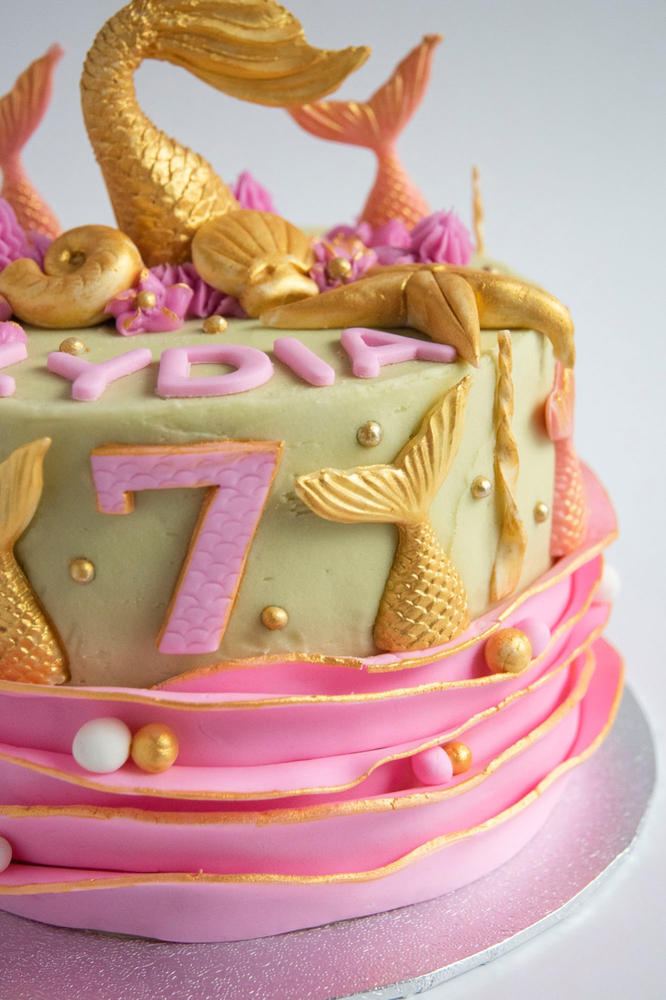 Super Gold Luster Dust - Customer Photo From Allison E.