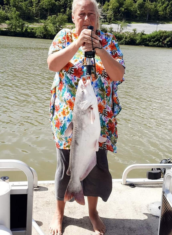 Heavyweight Circle Hooks, Octopus, Offset, Sharp for Trophy Catfish - Customer Photo From Kim Louden