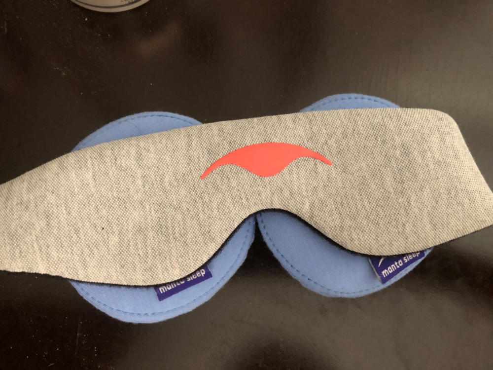 Manta COOL Sleep Mask - Customer Photo From Lauryn Schrock