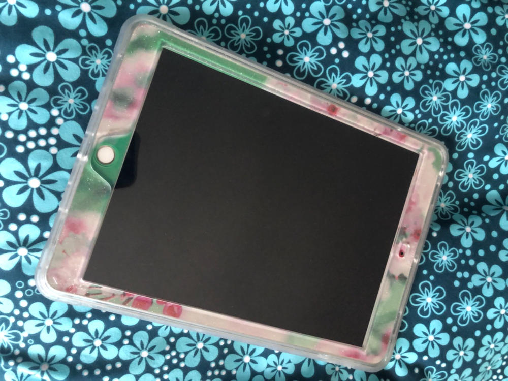 Apple iPad 6th Gen 9.7" (2018) Custom Wraps & Skins - Customer Photo From Laney Lavelle