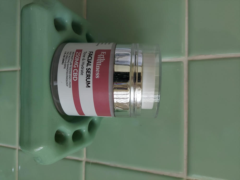 CBD Face Serum - Tone & Hydrate - 250MG - Customer Photo From Sandra Lewis