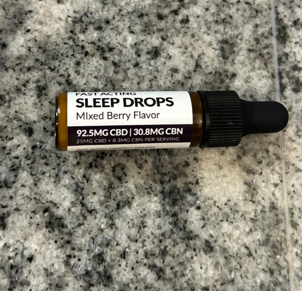 Water Soluble CBD + CBN Sleep Aid Drops - (Sample Size) - Customer Photo From Rebecca Walker