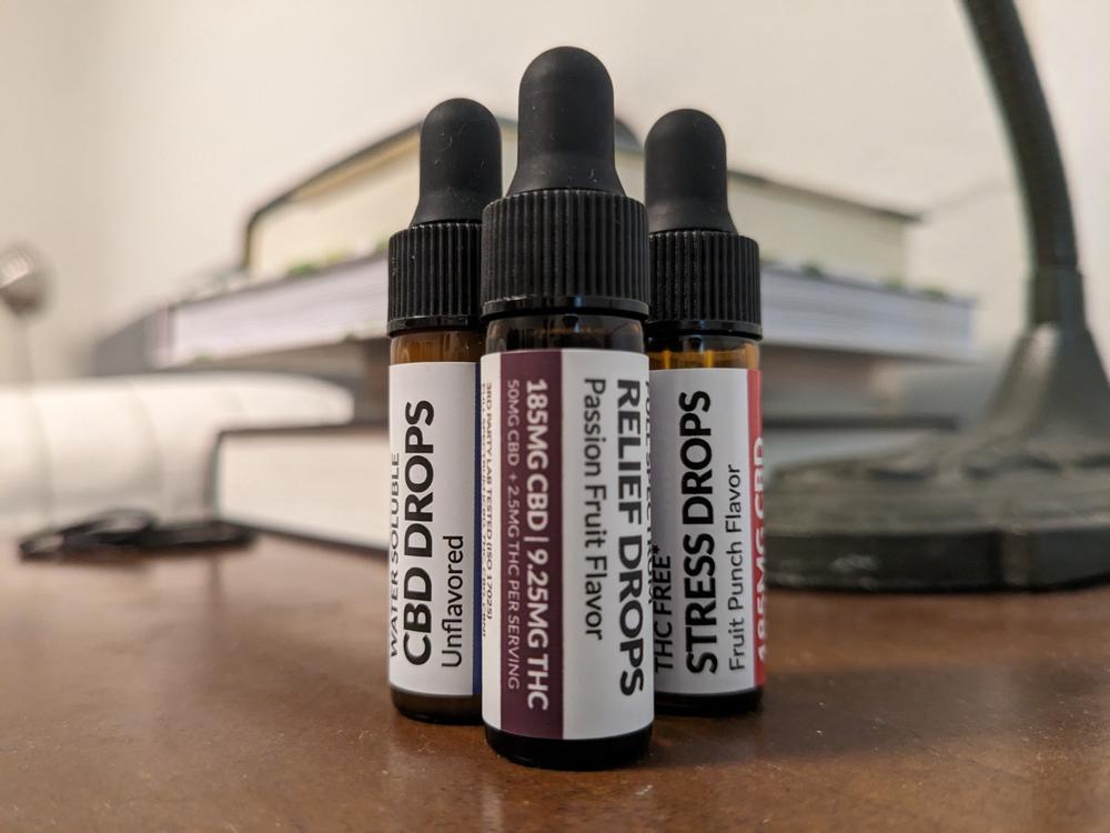 Full Spectrum CBD + THC Drops - (Sample Size) - Customer Photo From Nikki Collister
