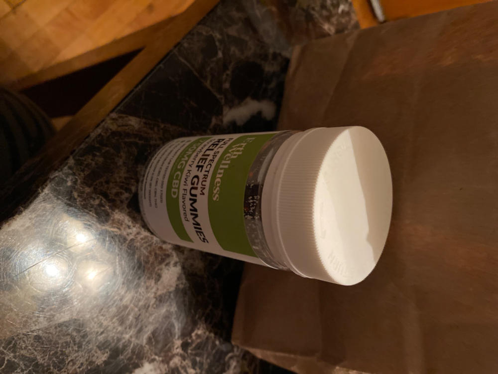 Full Spectrum RELIEF Gummies - Vegan - Strawberry Kiwi - 1500mg CBD + 75mg THC - Customer Photo From Georgia Barthelmy