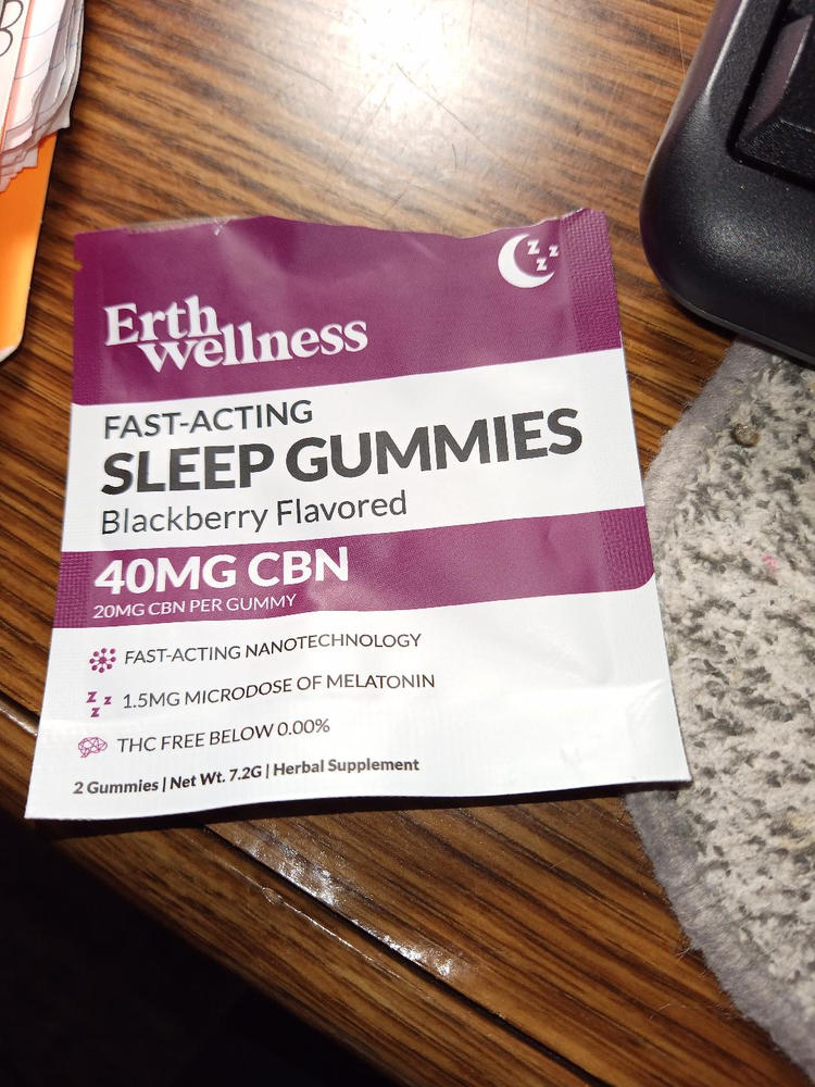 SLEEP CBN Gummies THC Free* - Vegan - Sleepy Blackberry - 40mg (Sample Size) - Customer Photo From Kristy Emmert