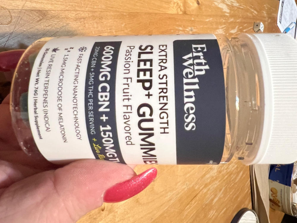 RELAX Δ9 THC Gummies - Vegan - Tutti Frutti - 20mg (Sample Size) - Customer Photo From Anonymous