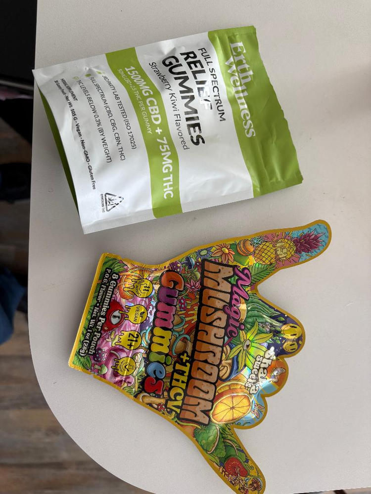 Δ9 THC Gummies - Gorilla Glue #4 - Live Resin (Hybrid) - 20mg (Sample Size) - Customer Photo From Anonymous