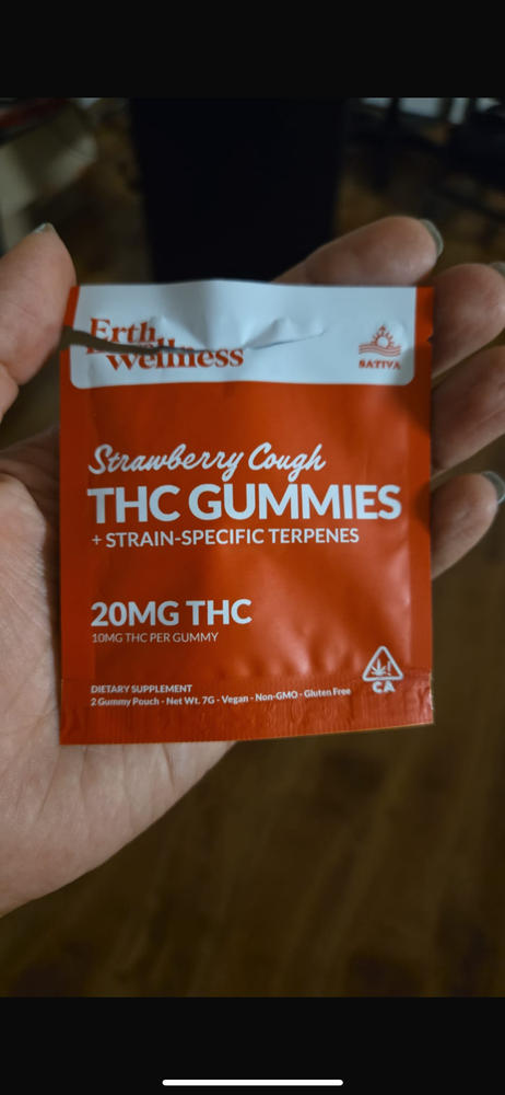 Δ9 THC Gummies - Strawberry Haze - Strain Specific (Sativa) - 20mg (Sample Size) - Customer Photo From Javier Cuevas
