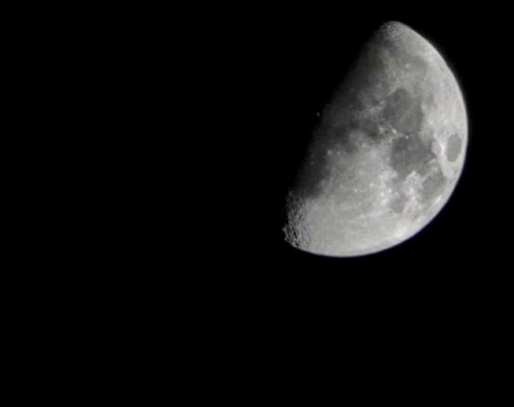 "Storyteller" - 100mg Delta-8 Gummies - Pineapple (Sample Size) - Customer Photo From Todd Bartlett