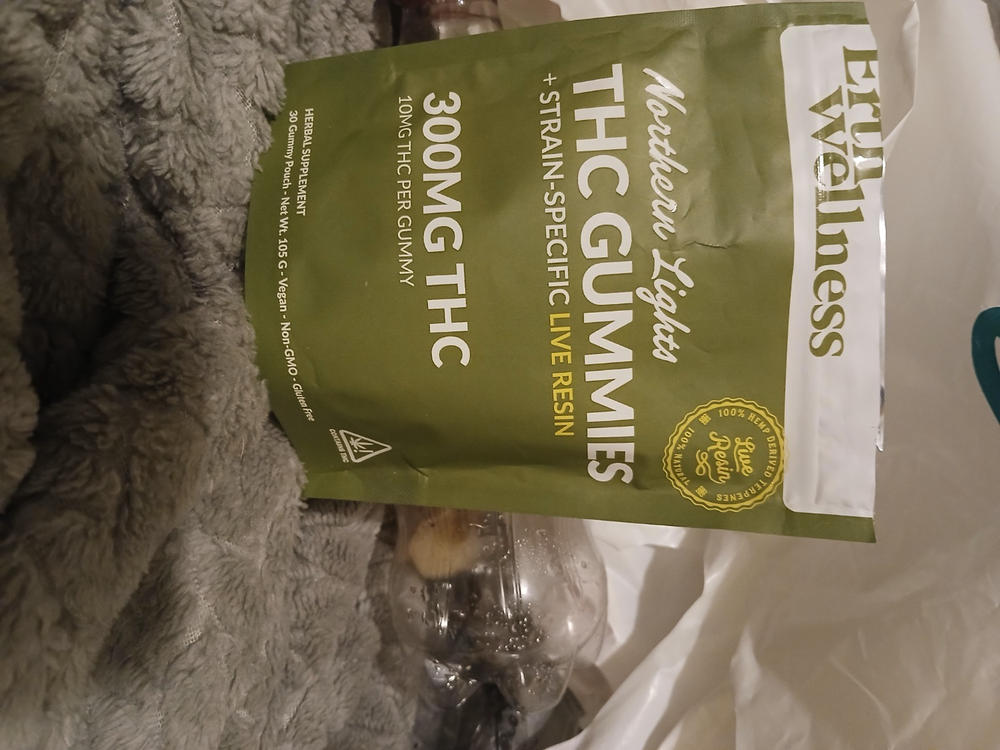 Δ9 THC Gummies - Northern Lights - Live Resin (Indica) - 300mg - Customer Photo From Anonymous