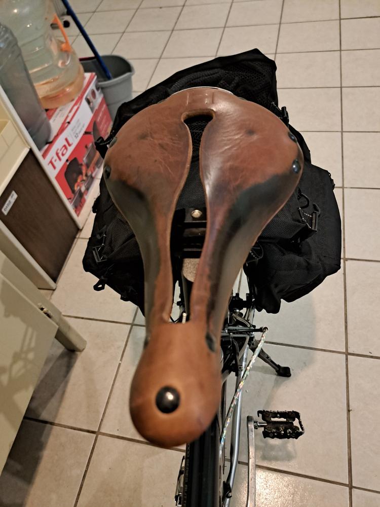 H1 Leather Bike Saddle - For Heavier Riders | Selle Anatomica
