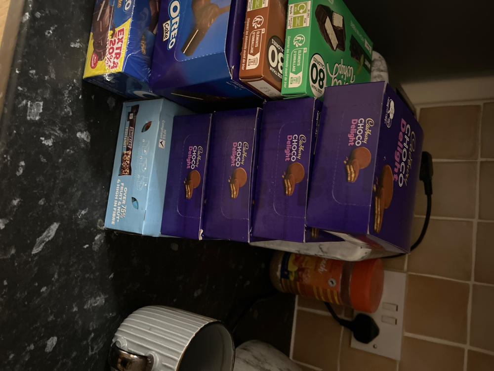 9x Cadbury Choco Delight Biscuits Packs (1 Box of 9x34g) - Customer Photo From Andrew Maven