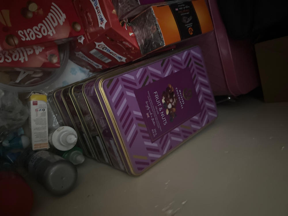 250g Walkers Chocolate Fruit & Nut Tin (1x250g) - Customer Photo From Andrew Maven