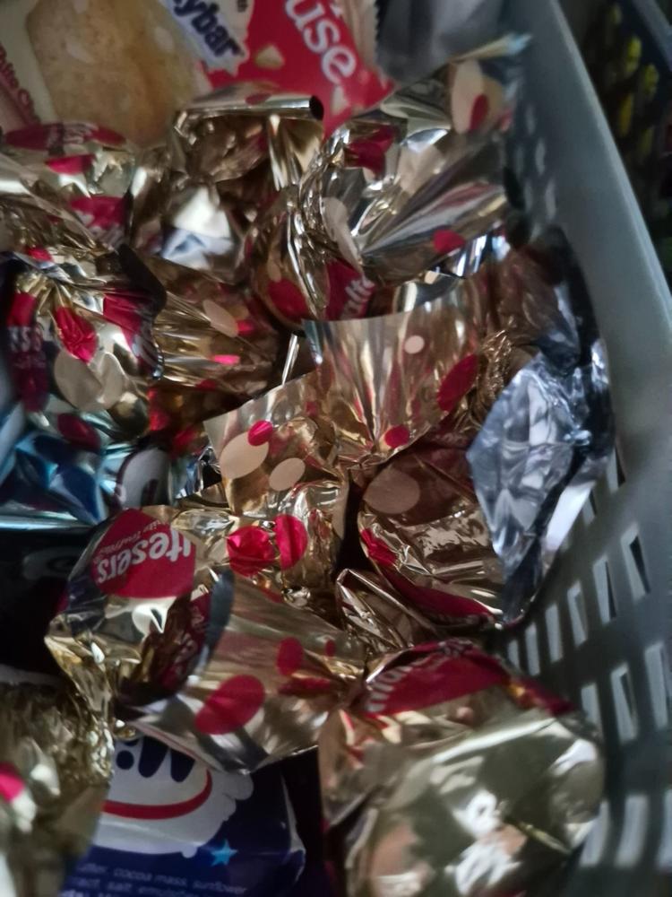 200g Maltesers White Chocolate Truffles Gift Box (1x200g) - Customer Photo From Lewannah-Marie L.