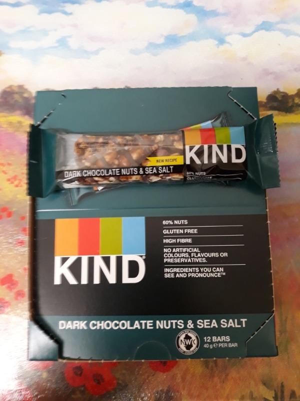 12x KIND Dark Chocolate Nuts & Sea Salt Bars (12x40g) - Customer Photo From Sylvia S.