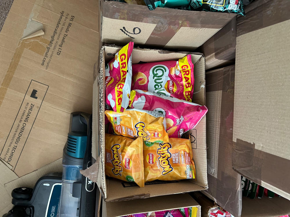 6x Walkers Quavers Prawn Cocktail Grab Bags (6x34g) - Customer Photo From Andrew Maven