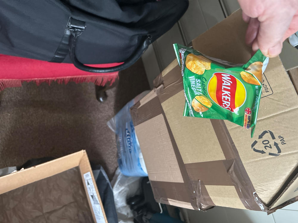 20x Walkers Classic Variety Crisp Bags (1 Box of 20x25g) - Customer Photo From Andrew Maven