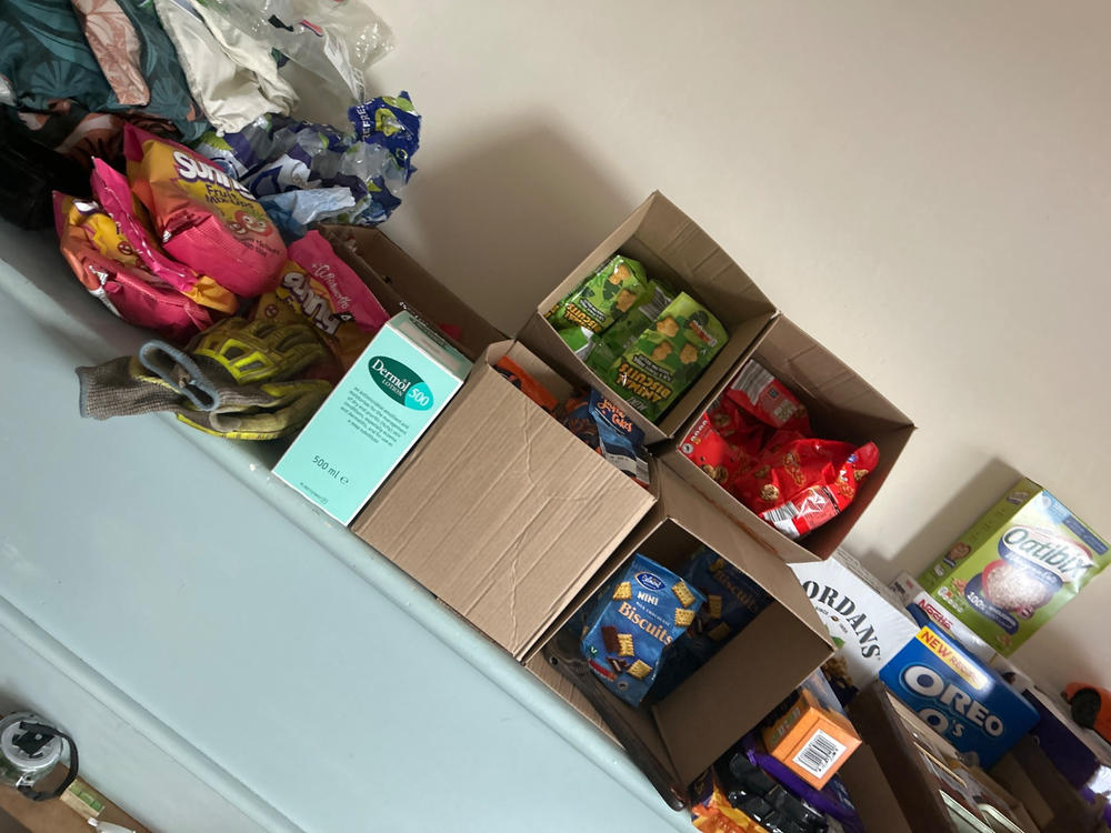 20x Walkers Classic Variety Crisp Bags (1 Box of 20x25g) - Customer Photo From Andrew Maven