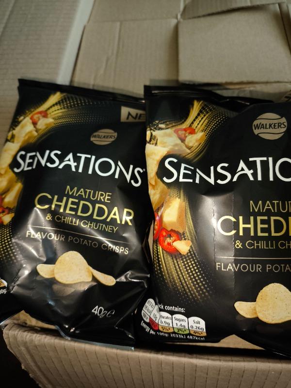 6x Walkers Sensations Mature Cheddar Cheese & Chilli Crisps Bags (6x40g) - Customer Photo From Nina F.