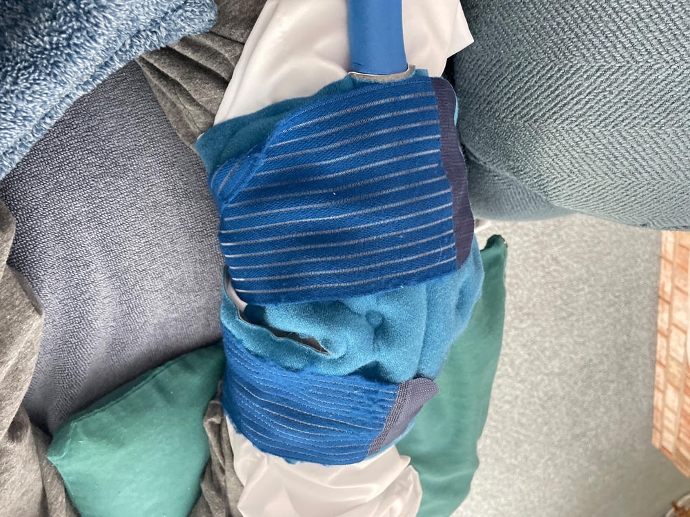 Breg Polar Care Cube Knee Pad - Customer Photo From Gerald Allen