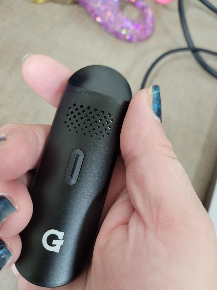 Grenco Science G Pen Dash Vaporizer  - Customer Photo From Monique V.