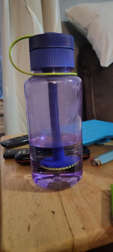 Puffco Budsy Water Bottle Bong - Customer Photo From Jenny Reeder