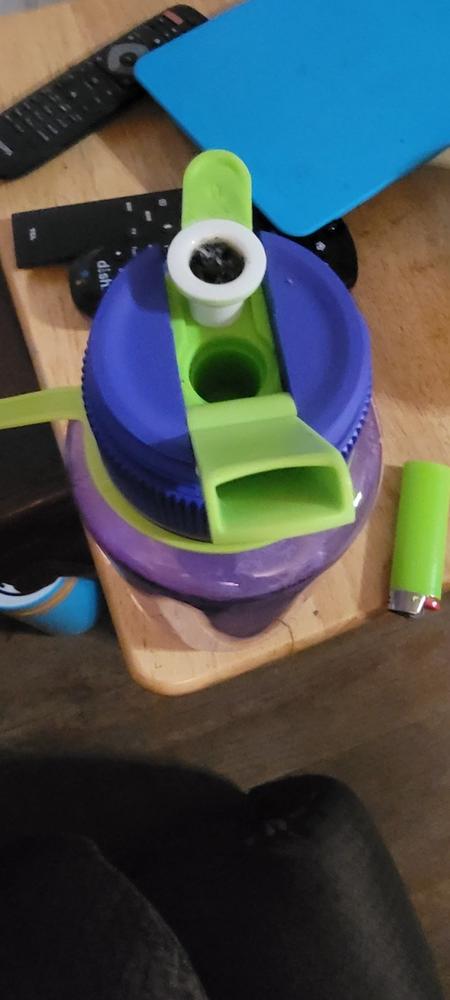 Puffco Budsy Water Bottle Bong - Customer Photo From Jenny Reeder