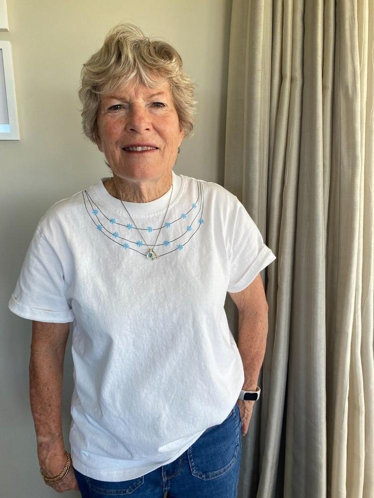 Homelee Chris Tee Ivory Daisy Chain - Customer Photo From Jenny Chisnall