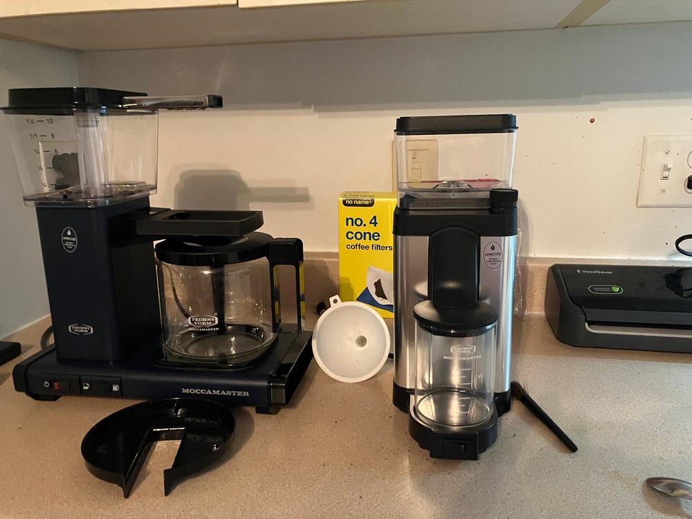 Moccamaster KM5 Burr Grinder - Matte White