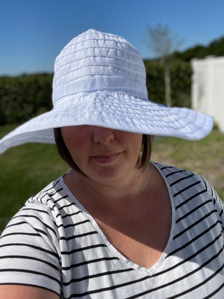 Ginger Sun Hat Packable Foldable - Customer Photo From Tara Buman