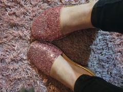 Gloriasandals Rose Gold Glitter Review