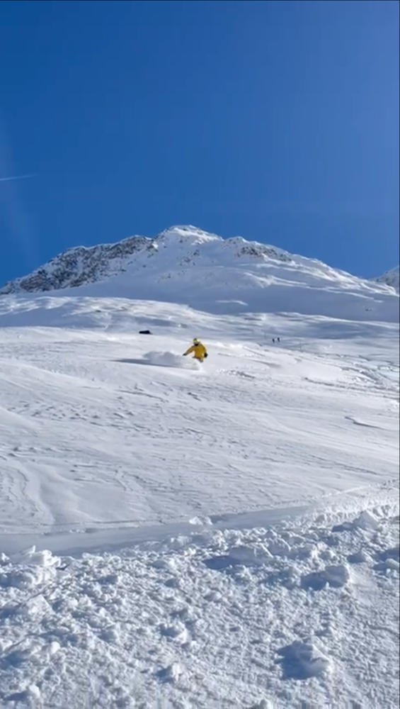 Mountain Hardshell Jacket 7M Yellow | Men - Customer Photo From Olivier van Oord