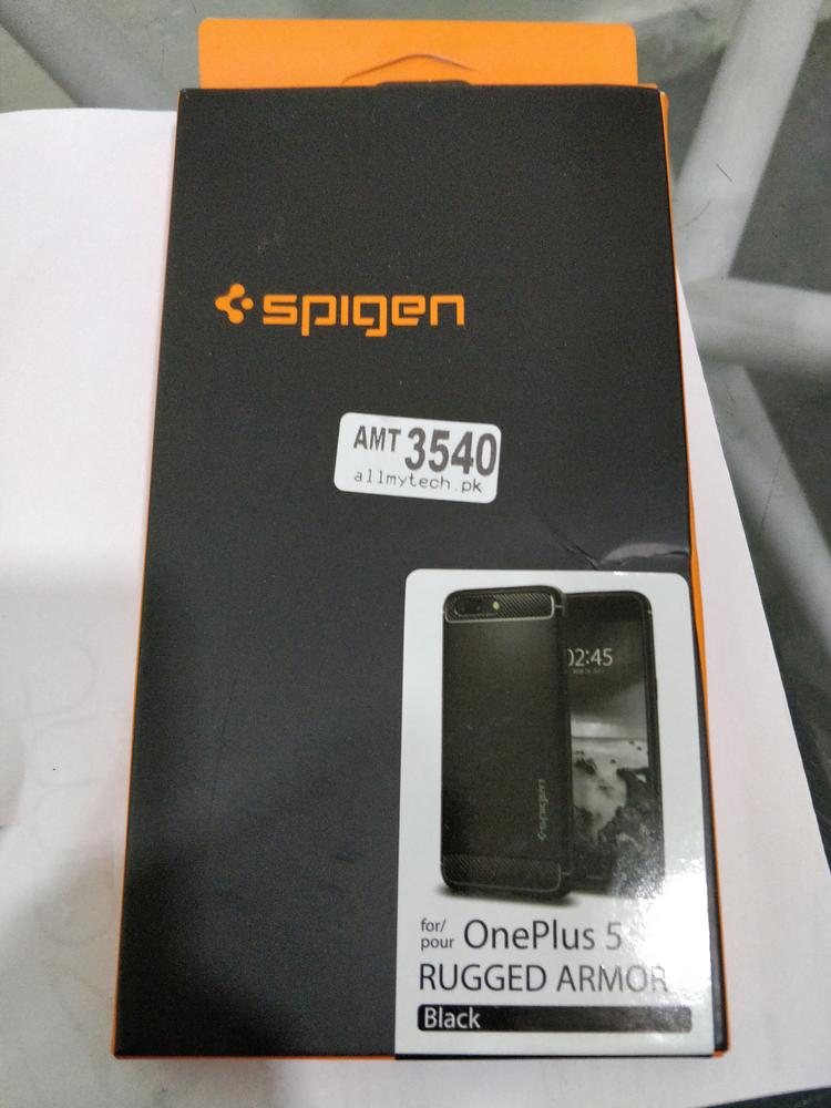 OnePlus 5 Spigen Original Rugged Armor Case - Customer Photo From Haroon Khalid