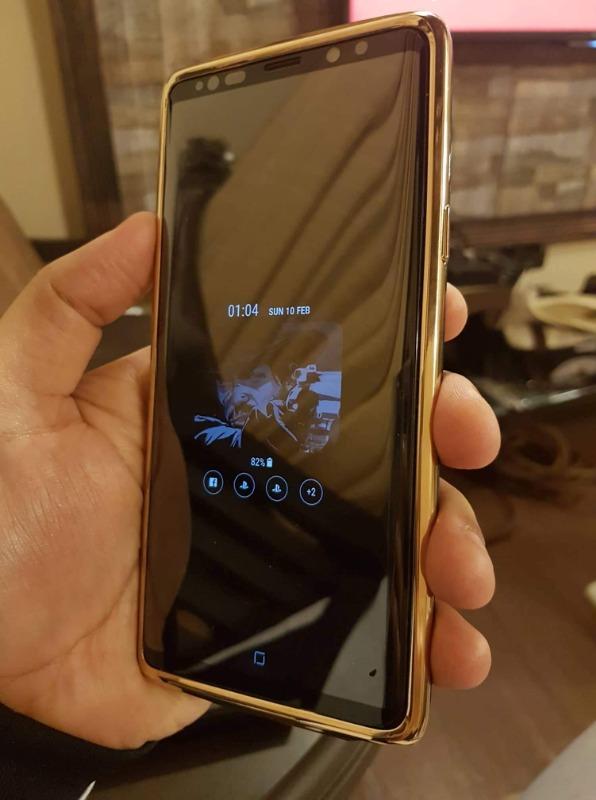 Spigen Galaxy Note 9 Case La Manon étui Gold Black (Ver.2) 599CS25309 - Customer Photo From Saad Amjad 