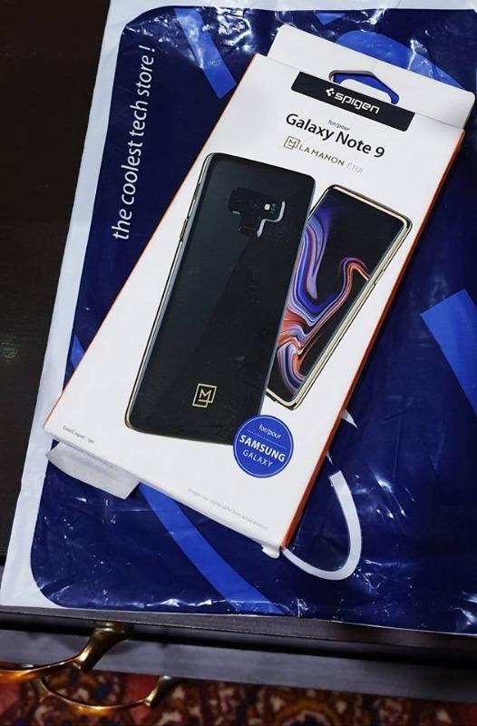 Spigen Galaxy Note 9 Case La Manon étui Gold Black (Ver.2) 599CS25309 - Customer Photo From Faysal Raees
