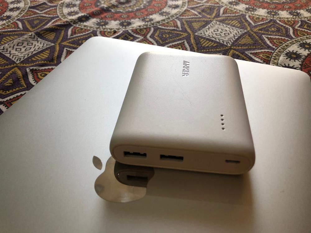 Anker PowerCore 10400 mAh with Power IQ - White A1214H21 BB - Customer Photo From Amir Bilal