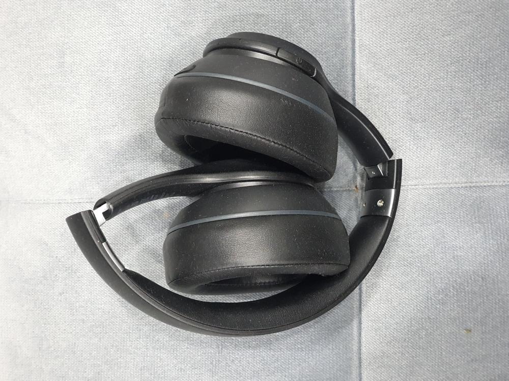 Anker Soundcore Vortex Over Ear Headphones Wireless Headset Deep Bass, Hi-Fi Stereo Earphones (A3031011) - Customer Photo From Ali Rajput