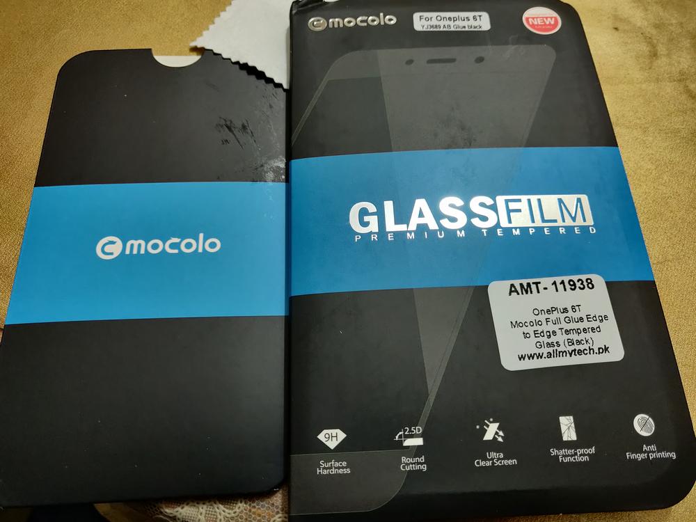OnePlus 6T Full Glue Edge to Edge Tempered Glass by Mocolo - Customer Photo From Massab Shafique