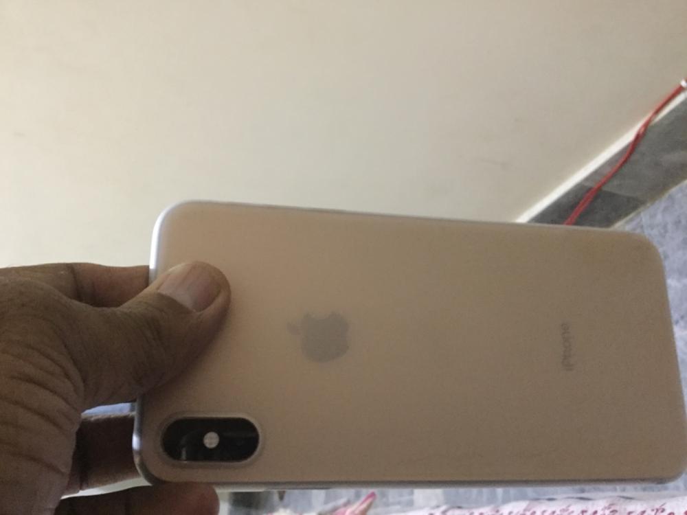 iPhone XS Max Case Air Skin Soft Clear by Spigen 065CS24829 - Customer Photo From Rao S.
