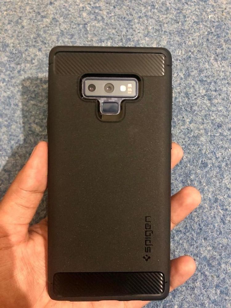 Samsung Galaxy Note 9 Spigen Rugged Armor Case - Matte Black. - Customer Photo From Khadija hammad
