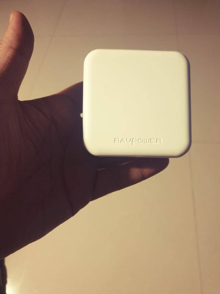 RAVPower 2 in 1 Wall & Portable Charger 5000 mAh - US Plug - White - RP-PB101 - Customer Photo From Syed Khurram Maqbool