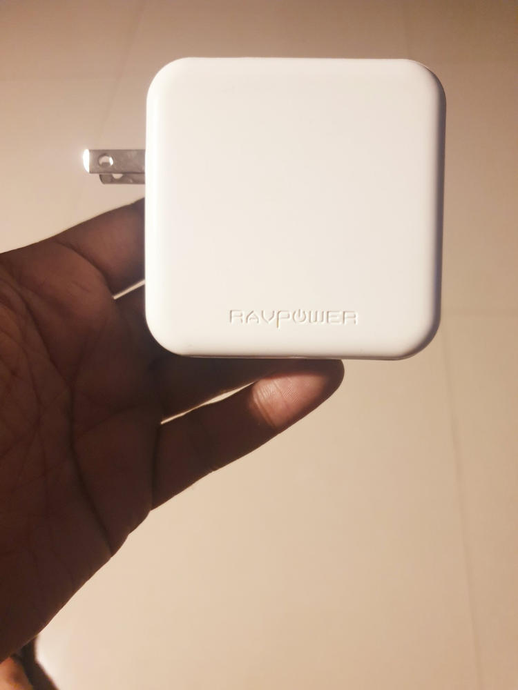RAVPower 2 in 1 Wall & Portable Charger 5000 mAh - US Plug - White - RP-PB101 - Customer Photo From Syed Khurram Maqbool