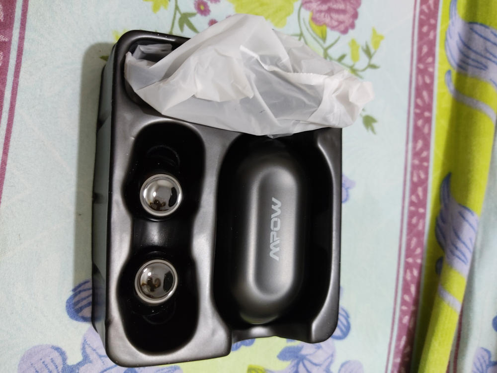 MPOW T6 True Wireless Earbuds Upgraded Version with 3D Hifi Sound, CVC 8.0 Noise Cancellation 19 Hour Battery - Customer Photo From Faizan Pervaiz
